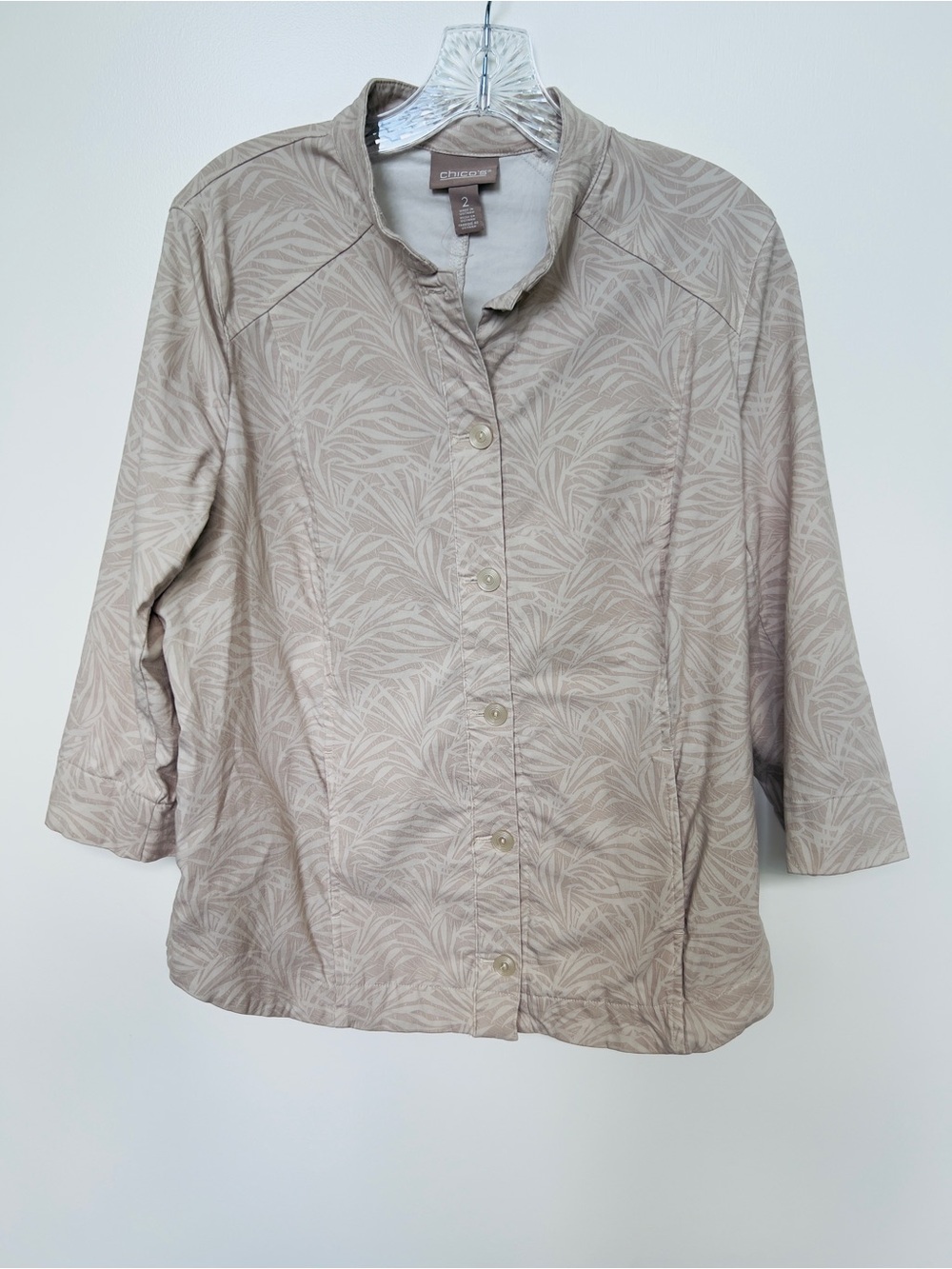 Chico’s Light Tan women’s Patterned Button-Up Shirt Jacket